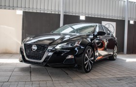Nissan Altima SR